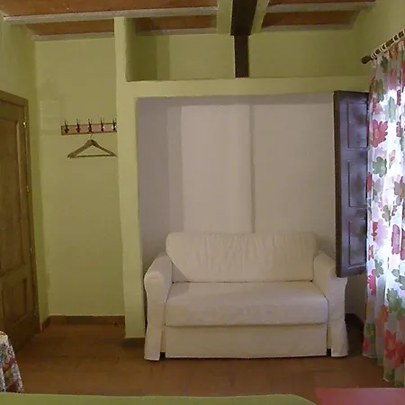Balcones De La * Момбельтран