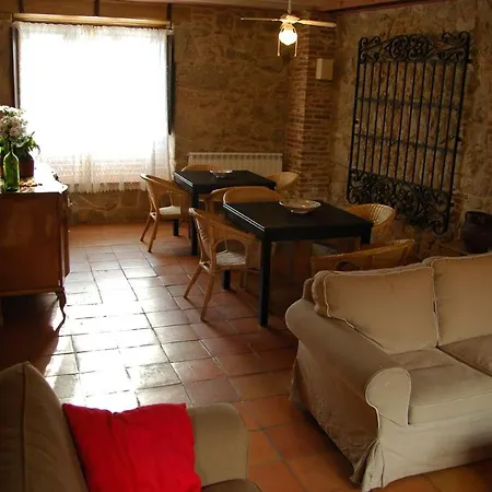 Balcones De La Фермерский дом Момбельтран